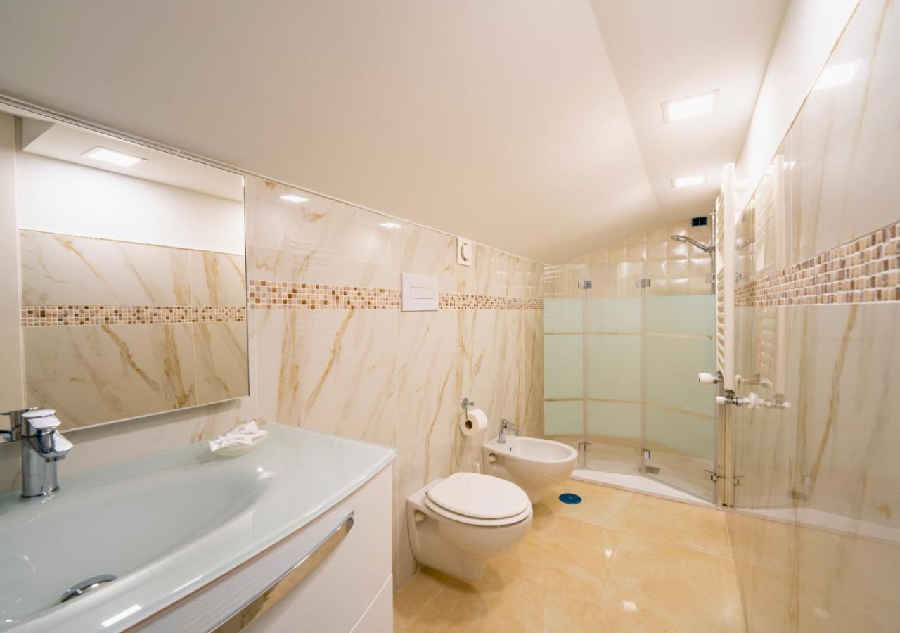 Villa Dei Cesari Bed & Breakfast Santa Maria La Carità エクステリア 写真