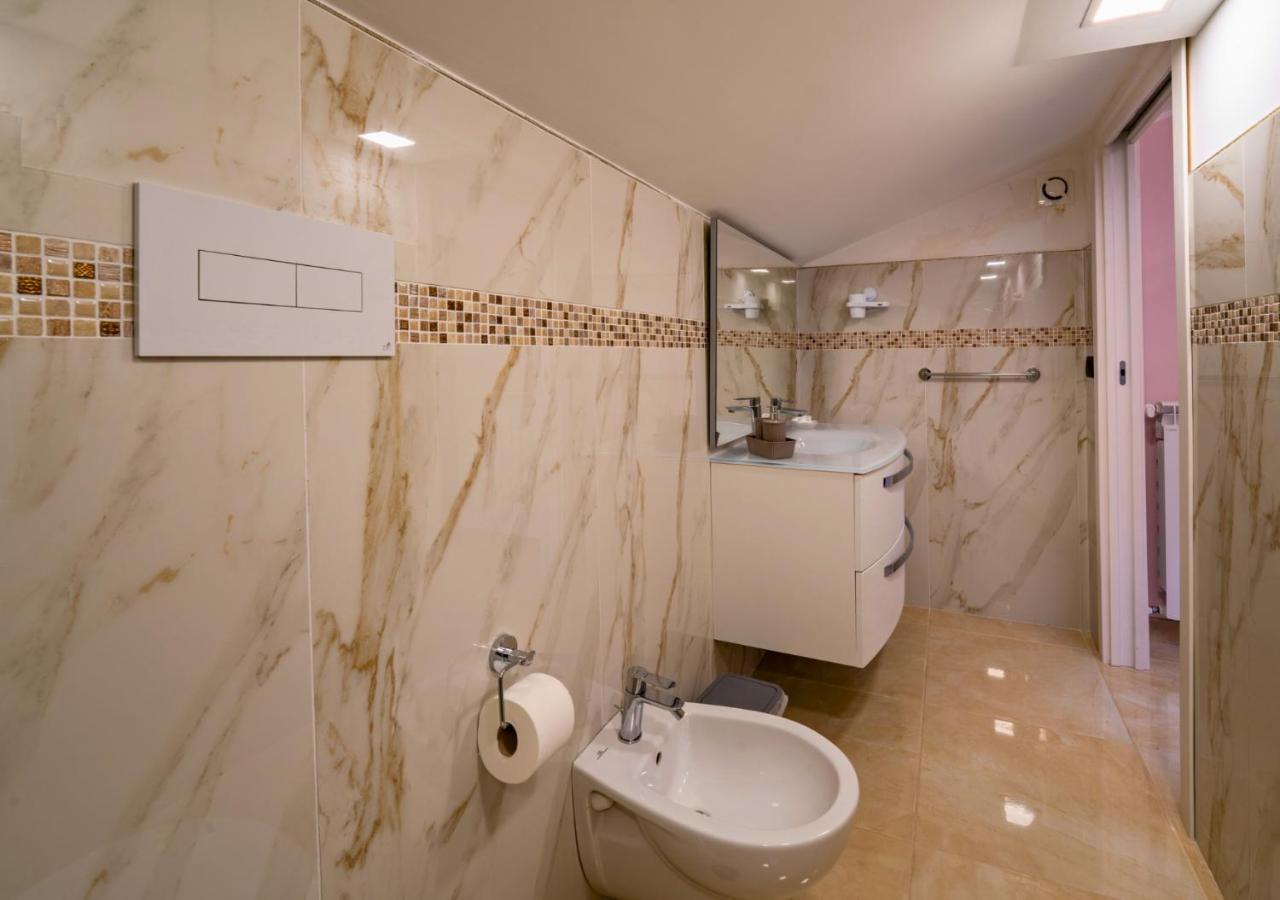 Villa Dei Cesari Bed & Breakfast Santa Maria La Carità エクステリア 写真